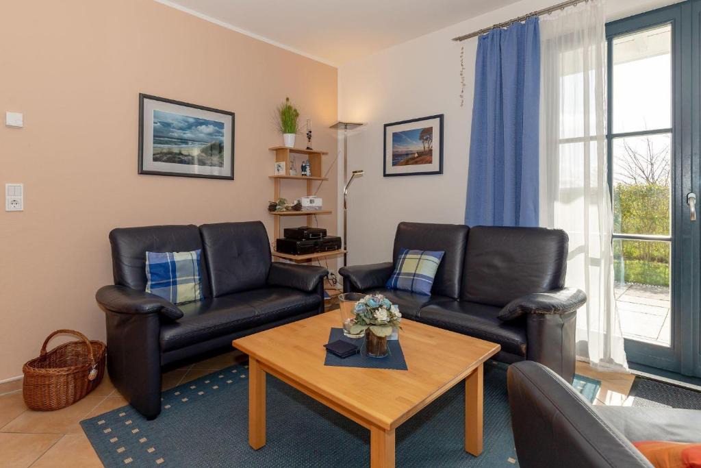 Kuehlungsborn Apartment | Buesumer-Ring-Haus-Leuchtturmblick-295