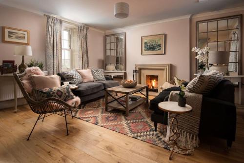 Leitholm House | Bughtrig Cottage