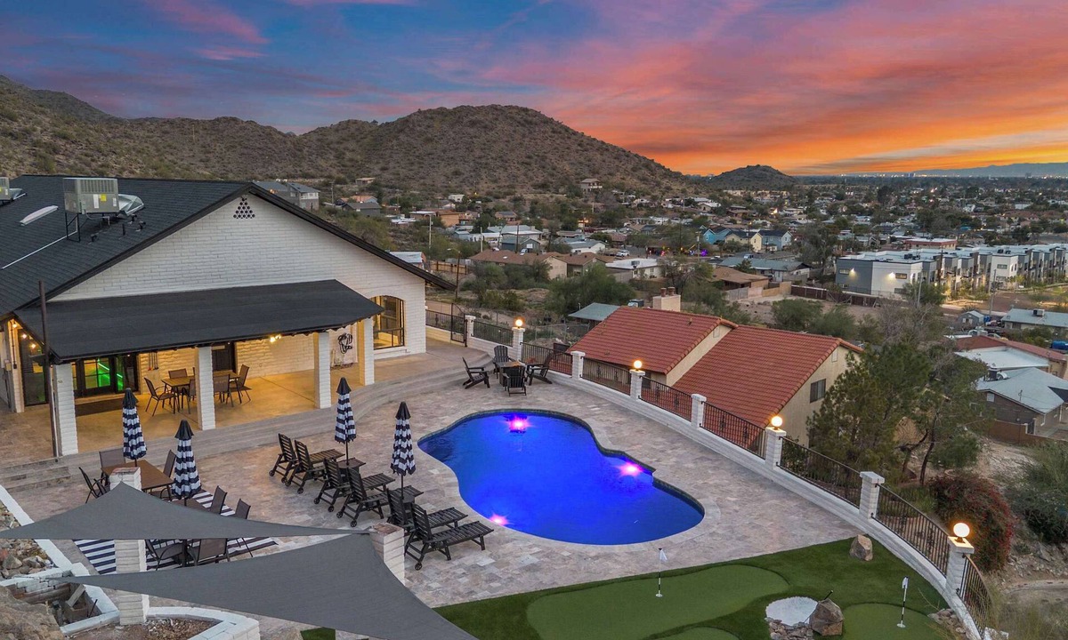 North Mountain House | Built Into A Mountain - Heated Pool & Sports Lounge