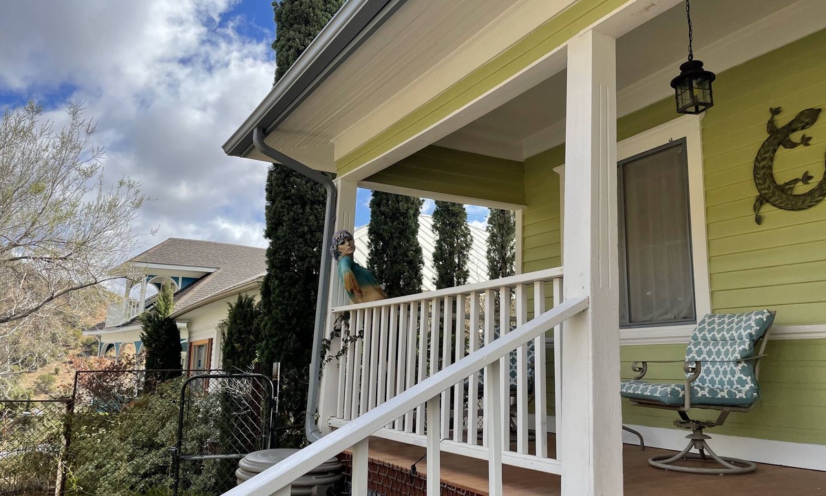 Bisbee House | Bungalow in Old Bisbee