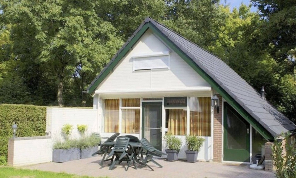 Municipality of Simpelveld House | Bungalowpark Simpelveld - Delta 138 by Interhome