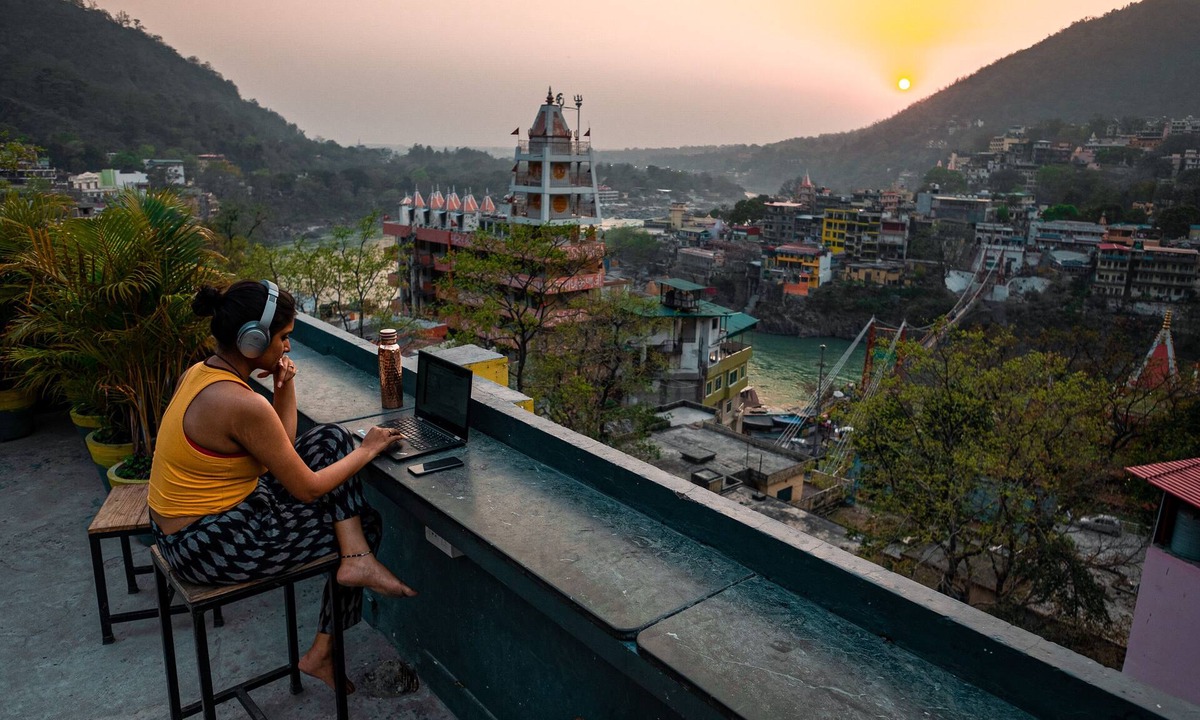 Rishikesh Hostel | Bunk Stay Co-working and Yoga