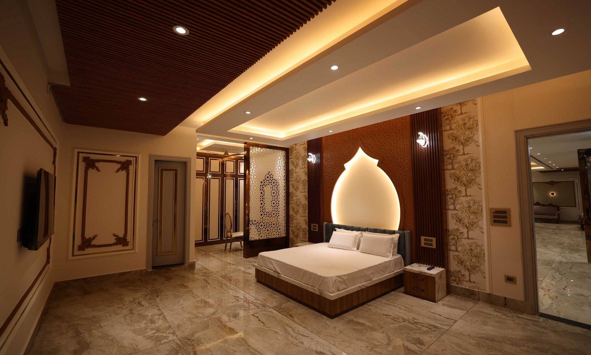 Bulandshahr Hotel | Burney Palace