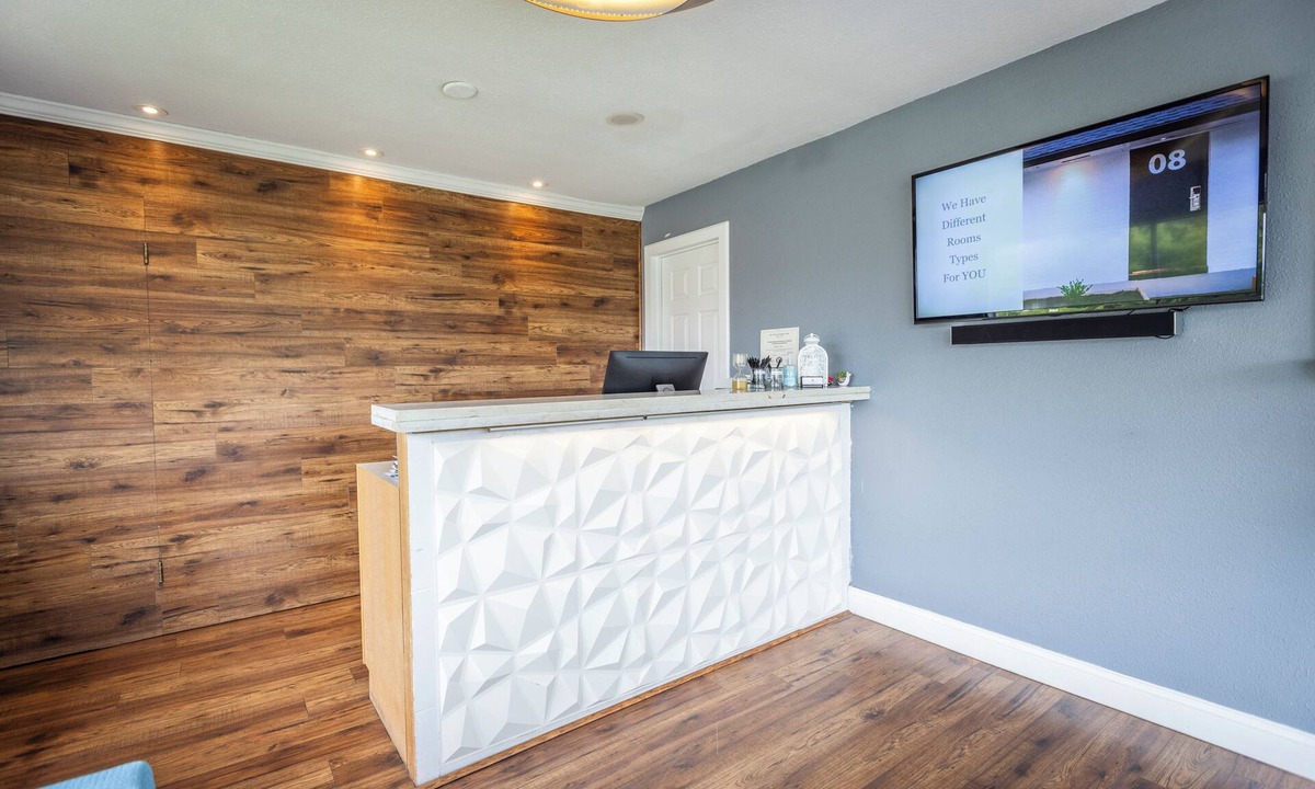 Oxford Hotel | Butler Inn