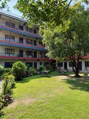Pokhara Hotel | Butterfly Lodge