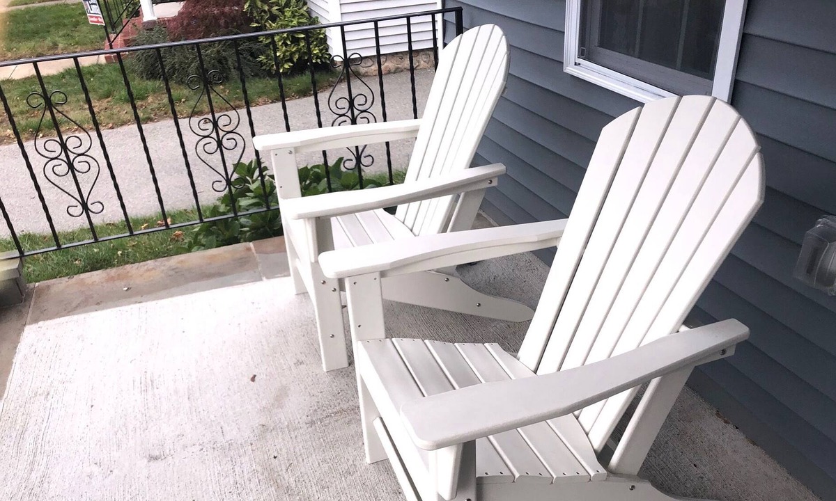 New Bedford House | Buttonwood