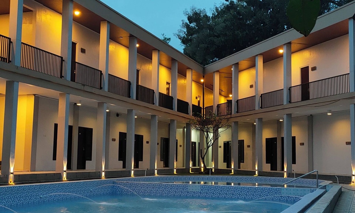 Dinoyo Hotel | Bwalk Hotel Malang