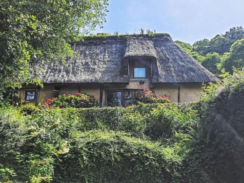 Marais-Vernier House | by Interhome