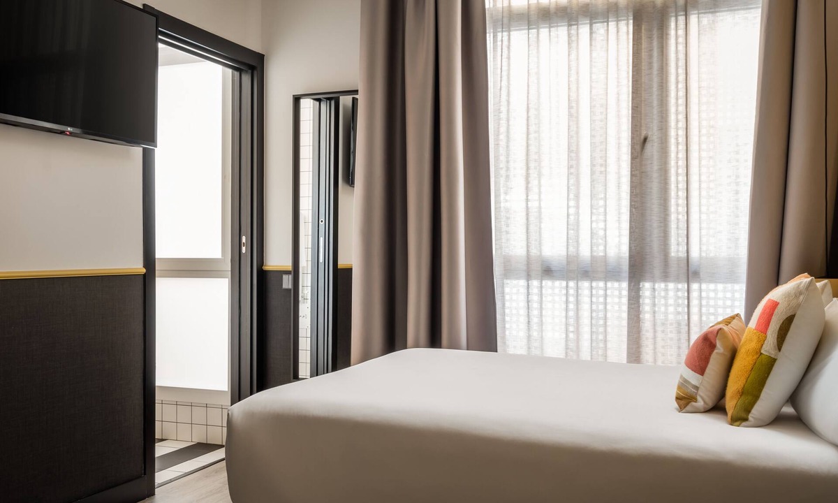 Embajadores Hostel | BYPILLOW Crosstown