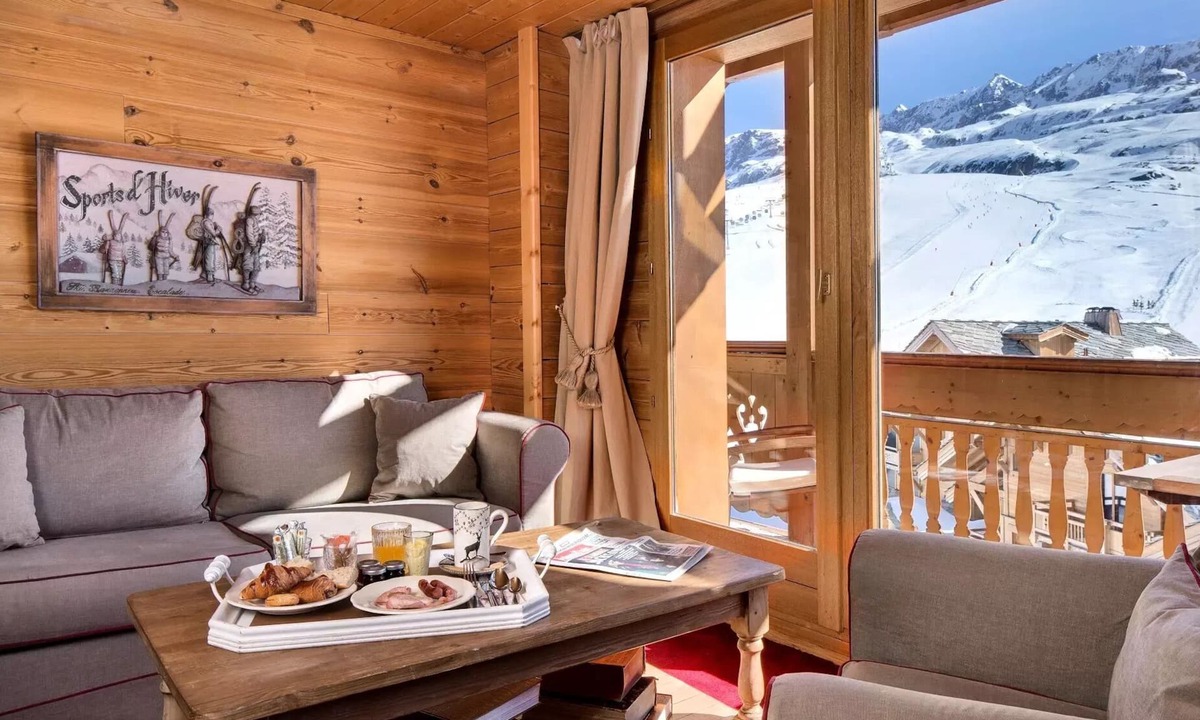 Cognet Hotel | César Suite for 4 People