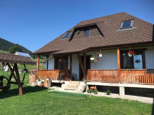 Sadova House | Căsuța din munți