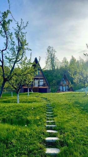 Nehoiu Ski Chalet | Căsuțele EliMar