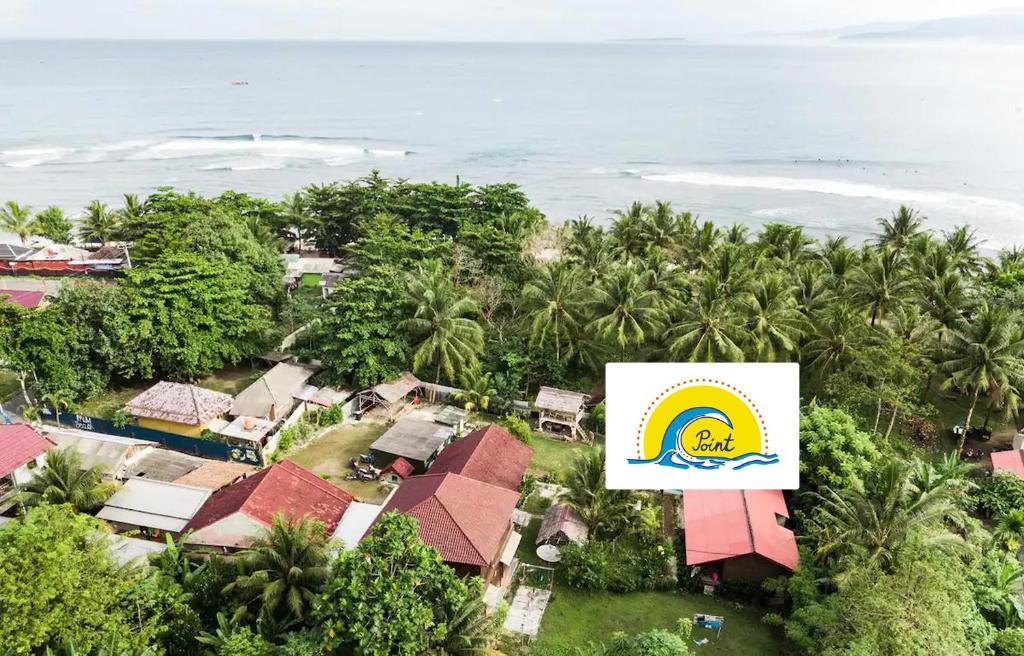 Krui Bed & Breakfast | C Point Krui