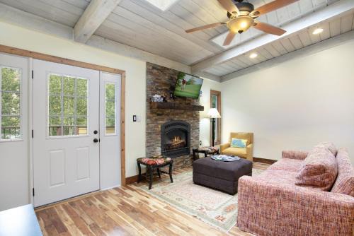 Intermountain House | C2 Meadow Creek
