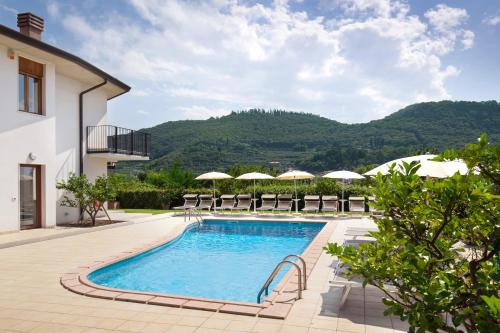 Garda Villa | Ca' Le Terrazze With Pool
