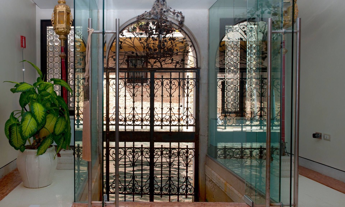 Santa Croce Hotel | Ca' Nigra Lagoon Resort