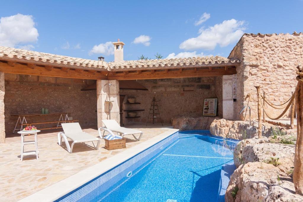 Algaida House | Ca Nostra