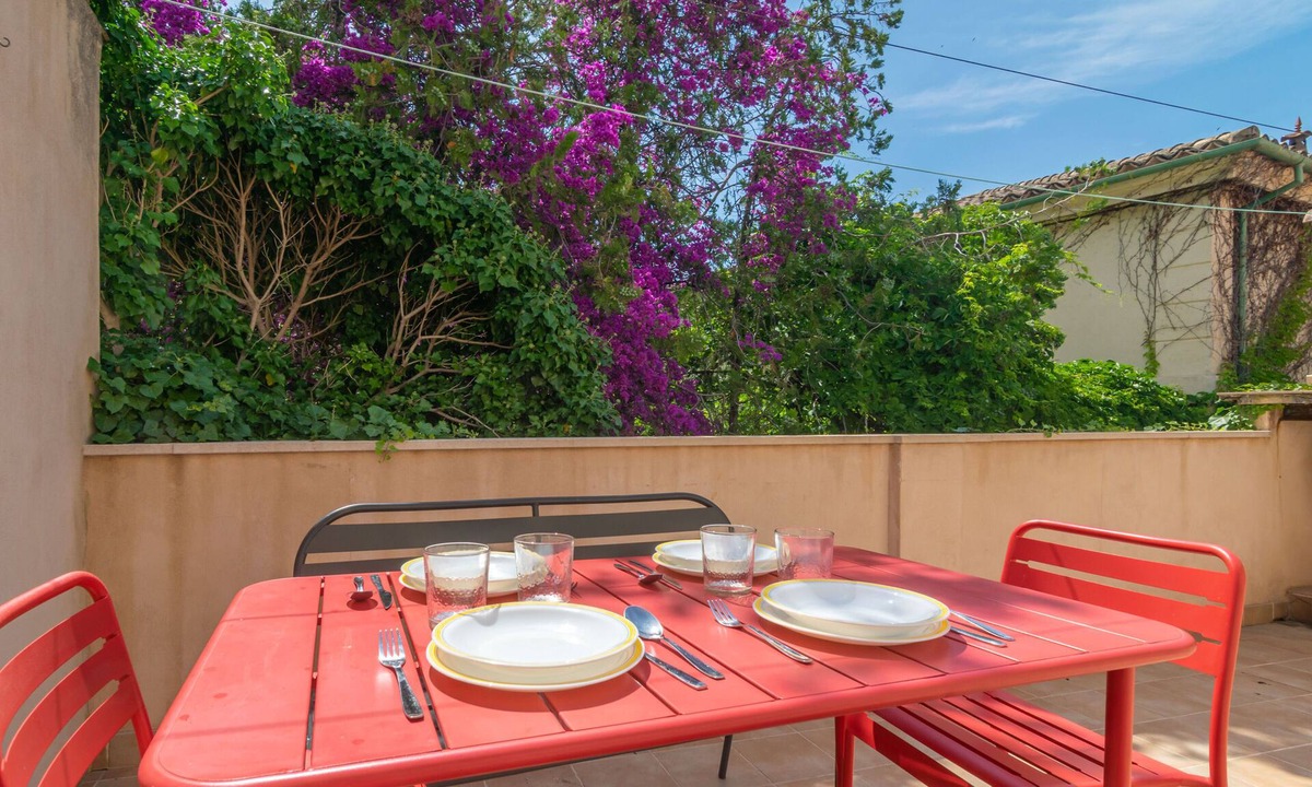 Soller Ski Chalet | Ca's Pobres - Three Bedroom Chalet, Sleeps 6
