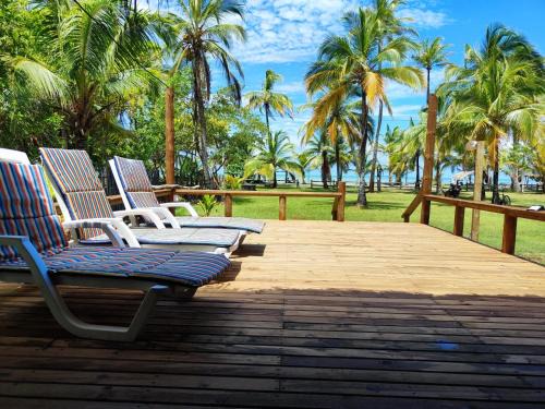 Monitos House | Cabaña con Deck Frente al Mar para 8 personas