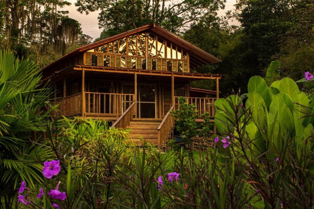 San Antonio del Tequendama House | Cabaña en El Guadual