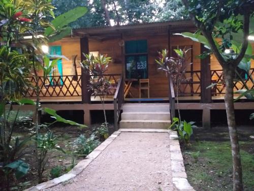 Lacanja Hotel | Cabaña Tu´ur