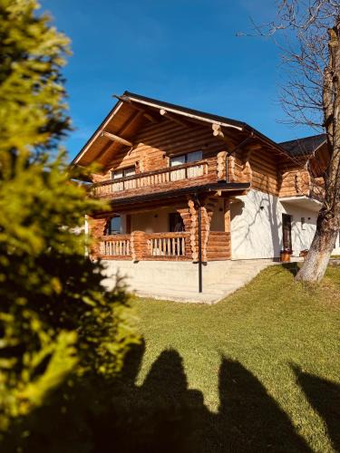 Borsa Ski Chalet | Cabana 9