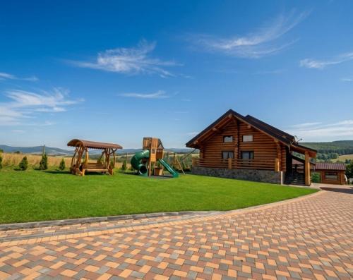 Paltinoasa Ski Chalet | Cabana Bocus