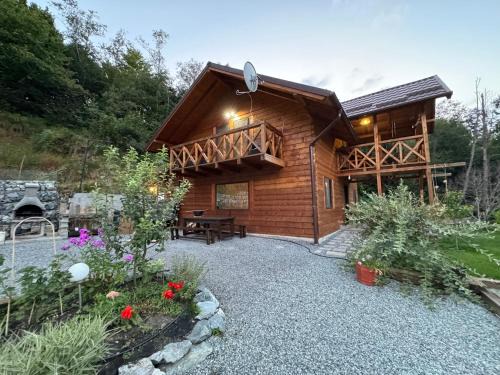 Valea Ierii House | Cabana Luna