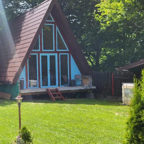 Valiug House | Cabana Vanatorilor A Frame Blue