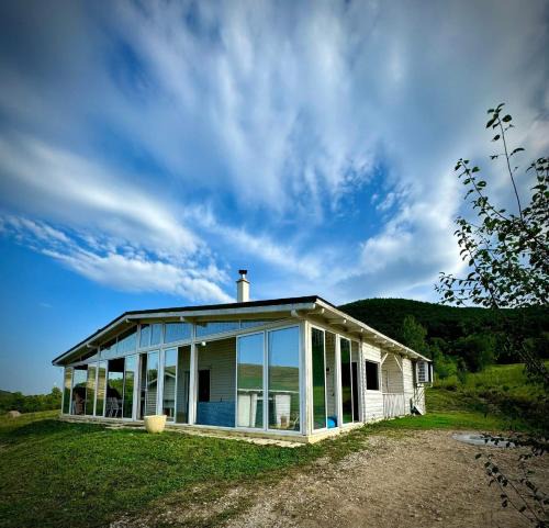 Livezile Villa | Cabana Zouk