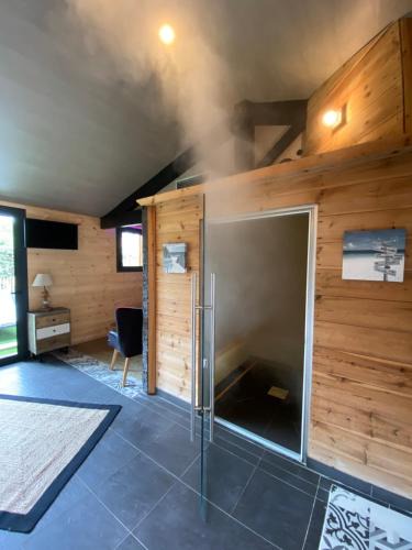 Ares Bed & Breakfast | Cabane "Le Cocon" - Camping Les Ecureuils