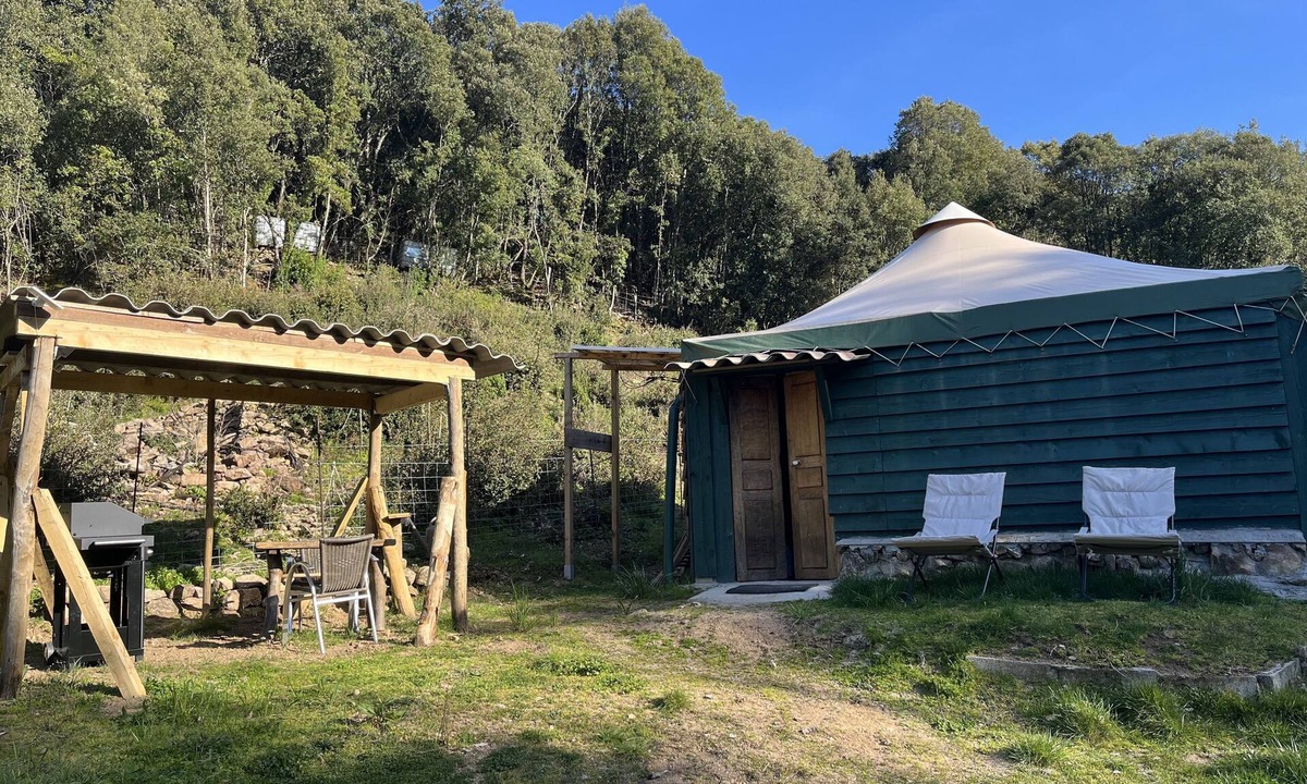 Olivese Cabin | Cabane olivese