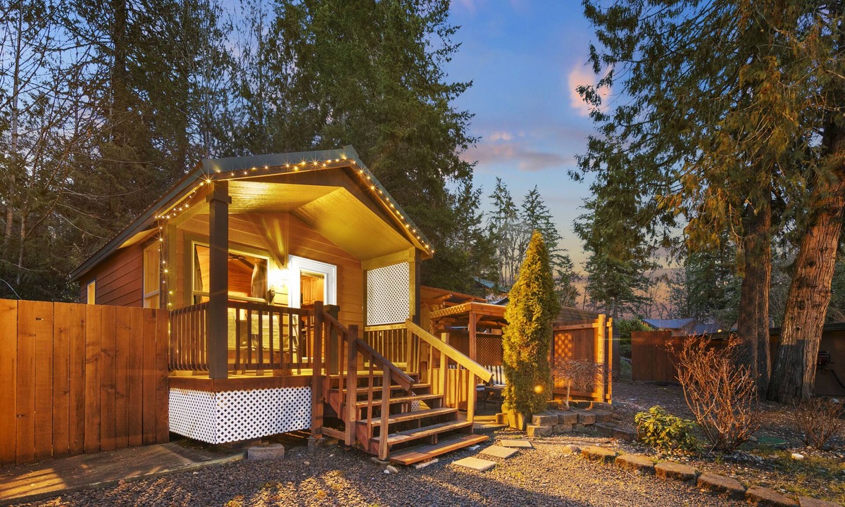 Union Cabin | Cabin #10