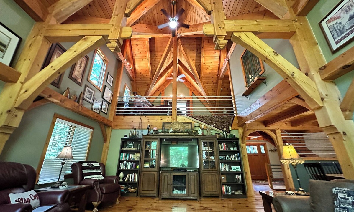 Eagle River Cabin | Cabin 12 by Eagle Waters Resort