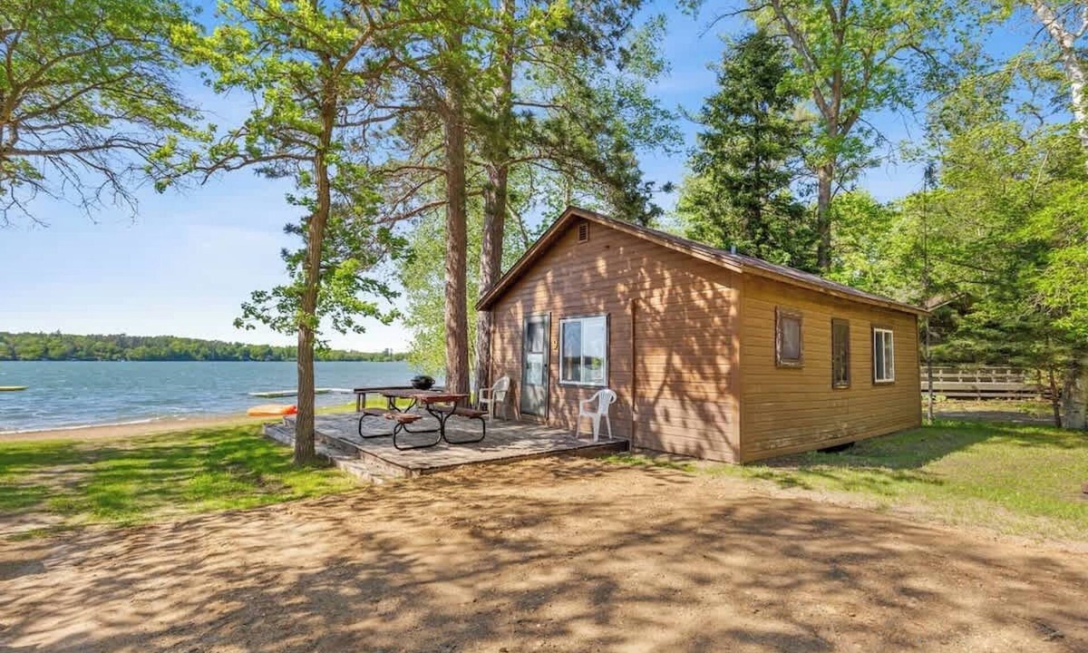 Park Rapids Cabin | Cabin #9 2BR 1BA Timberlane Resort