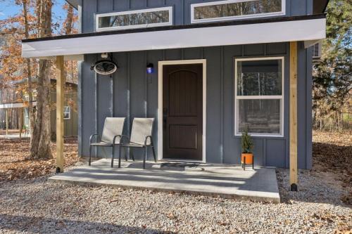 Lewis County House | Cabin 9