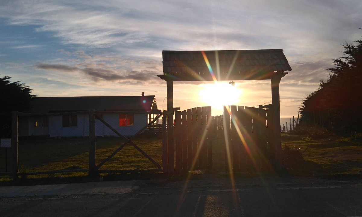 Valdivia Cabin | Cabin beach front line