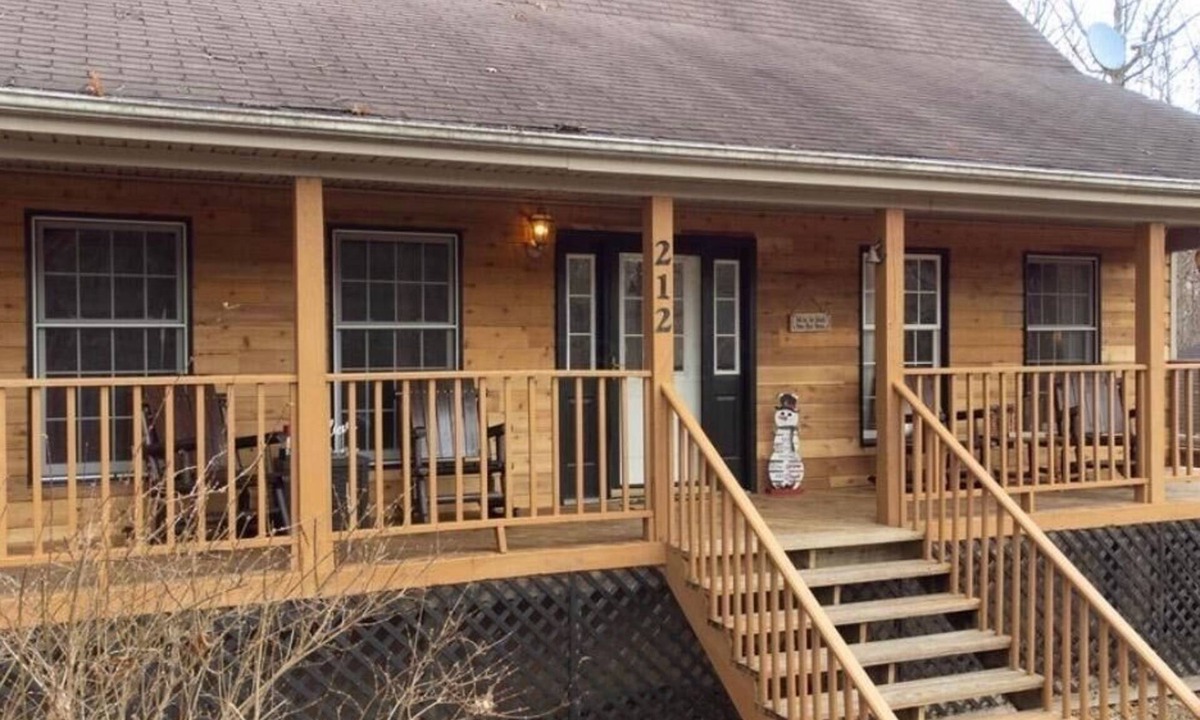 Carbon Hill Cottage | Cabin. Hocking county ,private , secluded. Family, Friends.