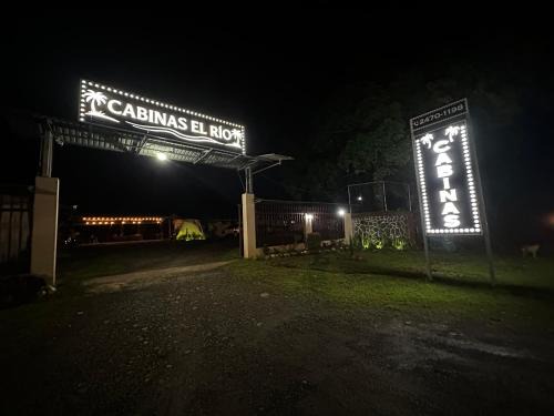 Canalete Hotel | Cabinas del Río