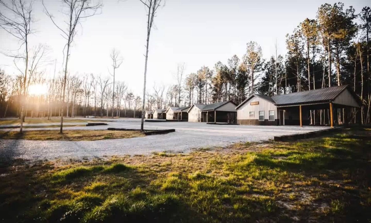 Wilsonville Cabin | Cabins Of Lay Lake at Beeswax Cabin #5