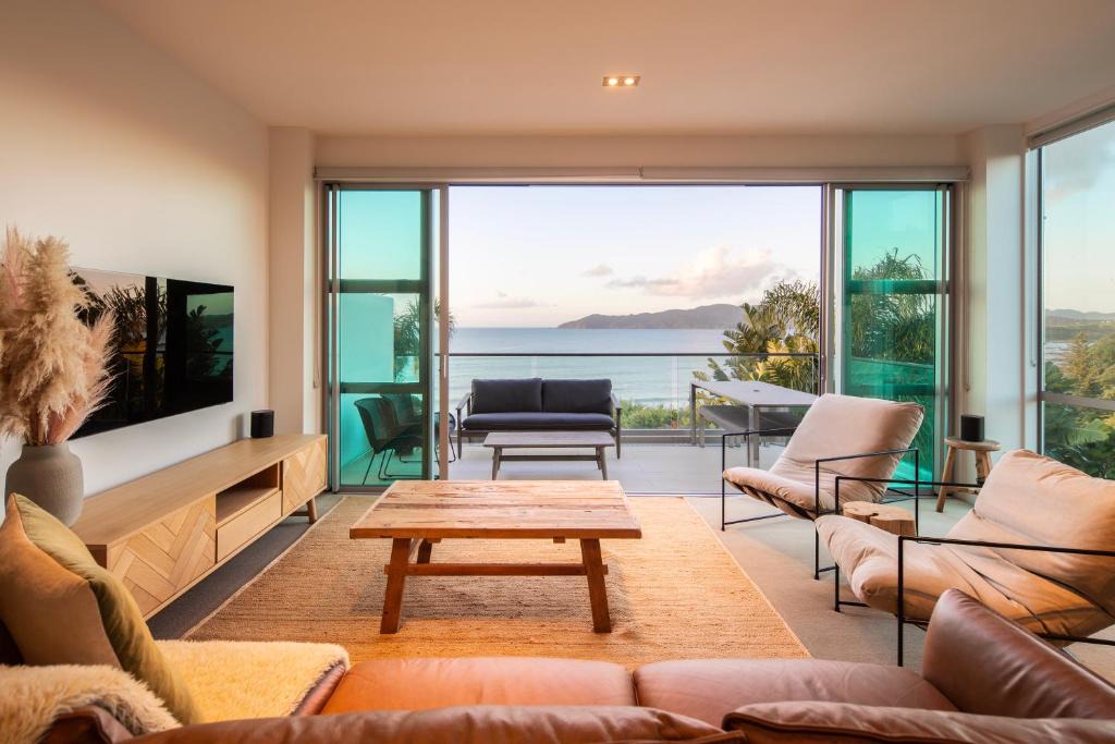 Cable Bay Apartment | Cable Bay Luxury 2 Bedroom Surf Villa