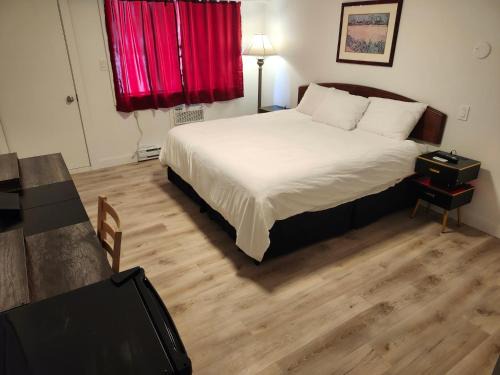 Cache Creek Hotel | Cache Creek Inn