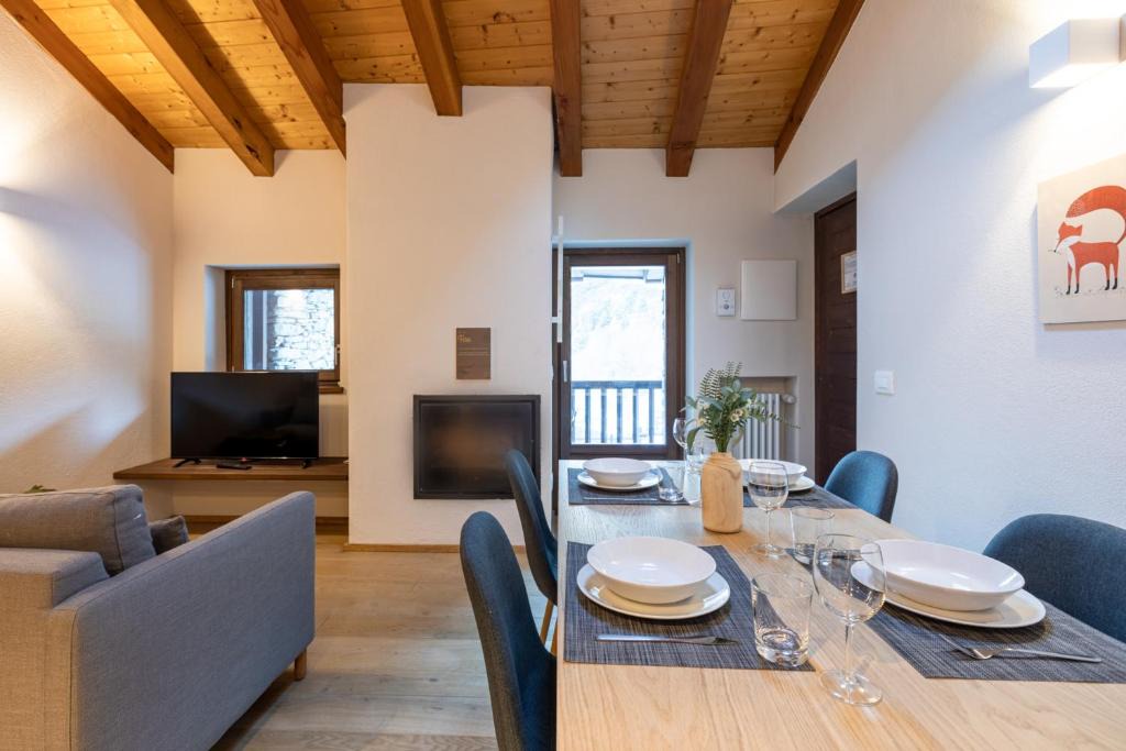 La Salle Apartment | Cachettes