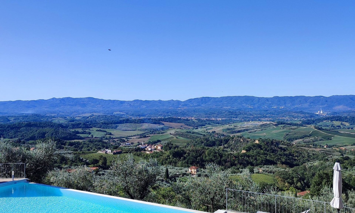 Loro Ciuffenna House | Cafaggio Primo, exclusive use of farmhouse with pool and a breathtaking view
