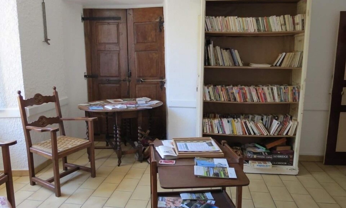 Saint-Germain-de-Calberte House | Cafe Restaurant Meuble de Tourisme
