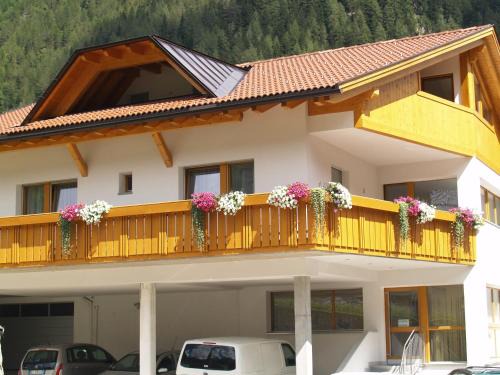 Lappago Bed & Breakfast | Cafe Schneider