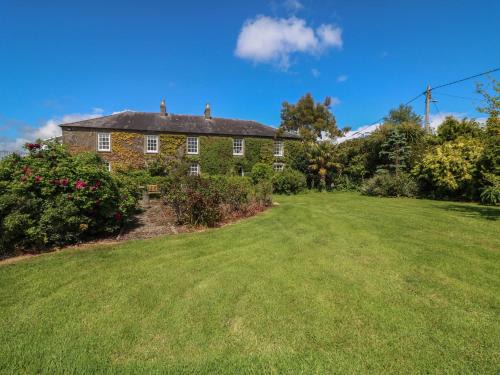 Dungarvan House | Cairbre House