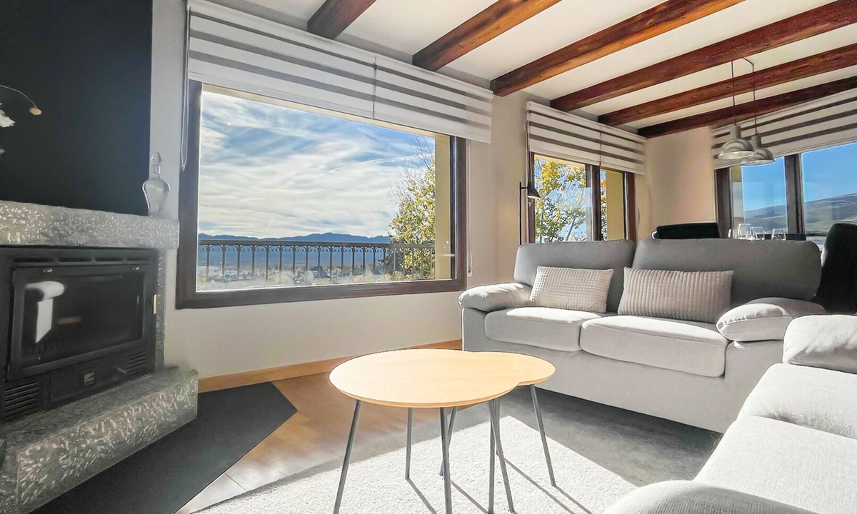 Puigcerda Apartment | Cal Gatesques 2