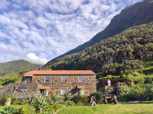 Faja da Caldeira de Santo Cristo House | Caldeira Guesthouse