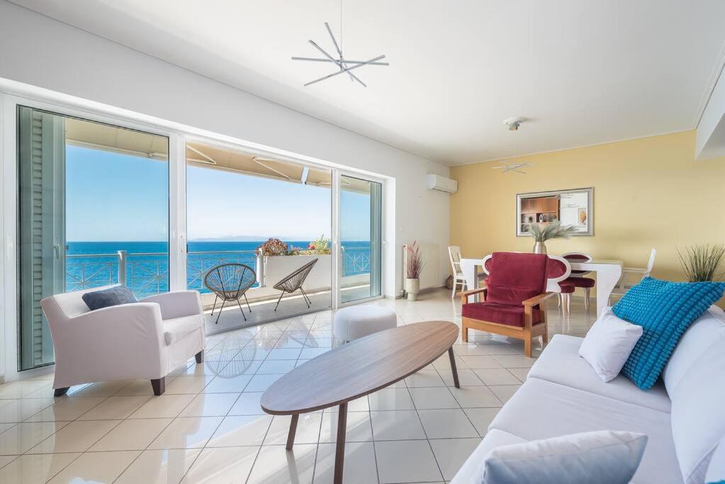 Peiraiki Apartment | Calipso